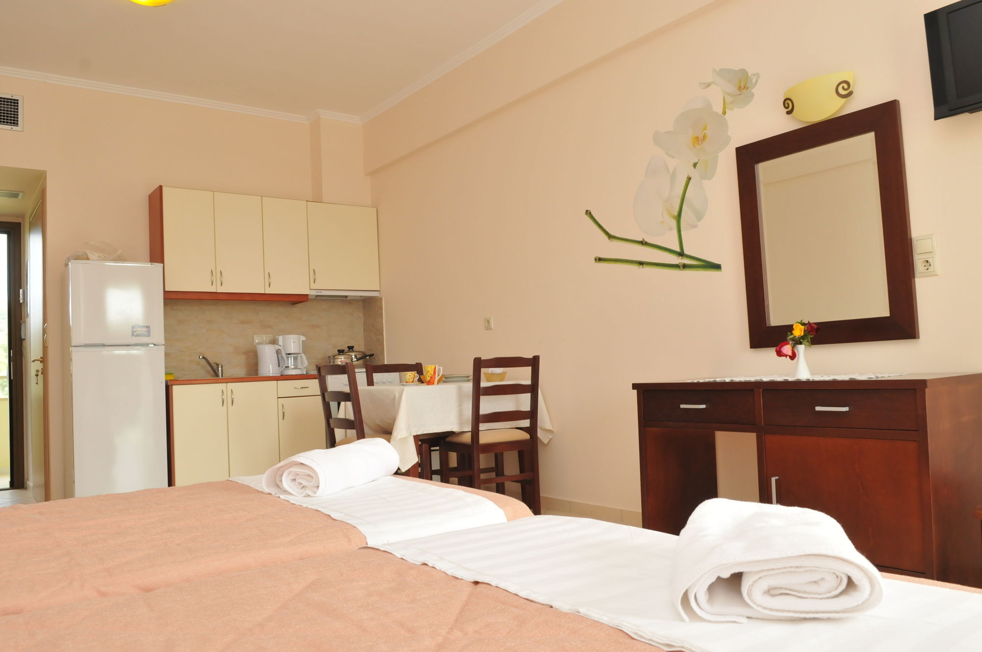 Finiki Plaza Aparthotel Methoni  Ngoại thất bức ảnh